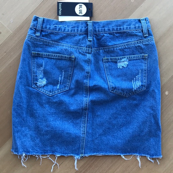 Distressed denim mini skirt - Picture 3 of 8